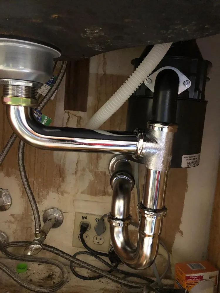 Slide of William Cruz Plumbing