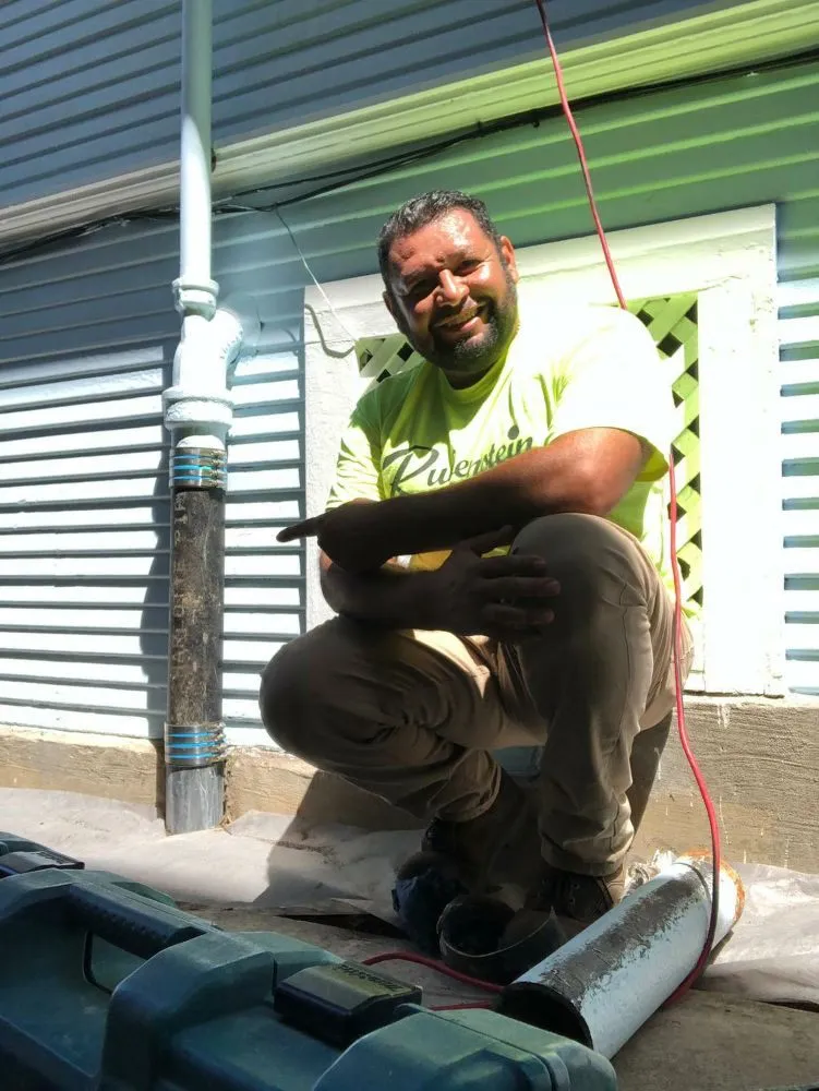 Slide of William Cruz Plumbing