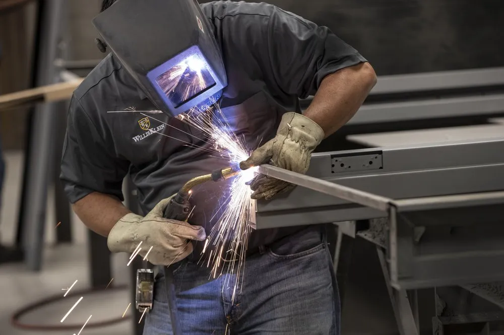 Slide of Willis Klein Commercial Sales