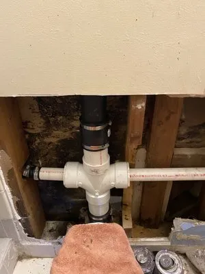 Wilson One Touch Plumbing Logo