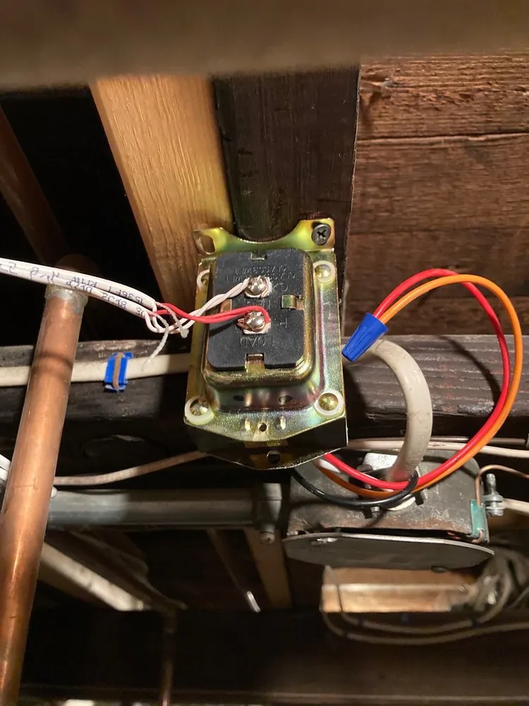 Slide of Wilson's Mechanical