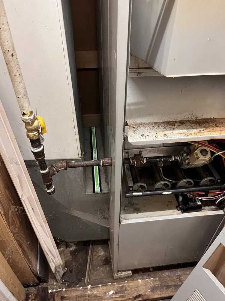 Slide of Wingman Windows