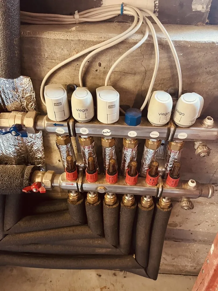 Slide of Winston's Plumbing