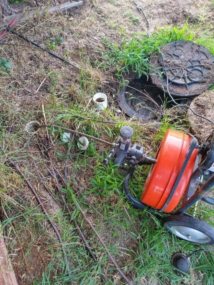 Professional drain cleaning in Hudson Oaks, TX by Wise Choice Plumbing and Leak Specialist