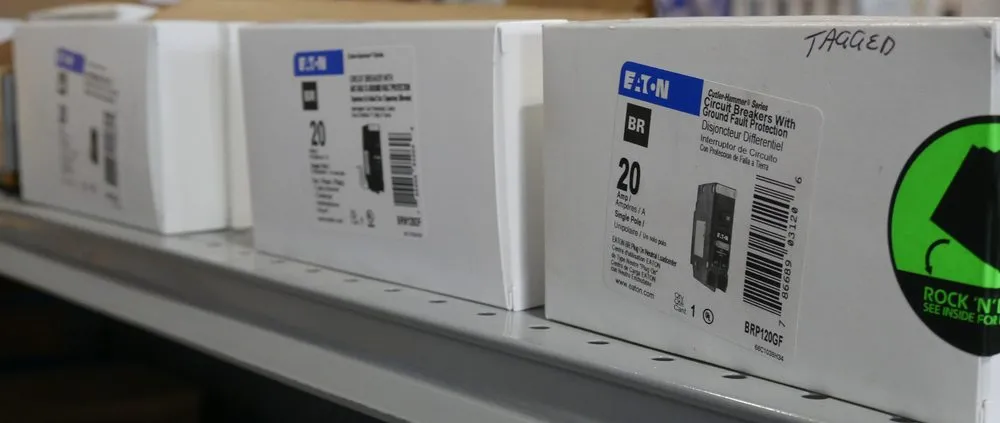 Slide of Wiseway Plumbing Electrical & Lighting Supply