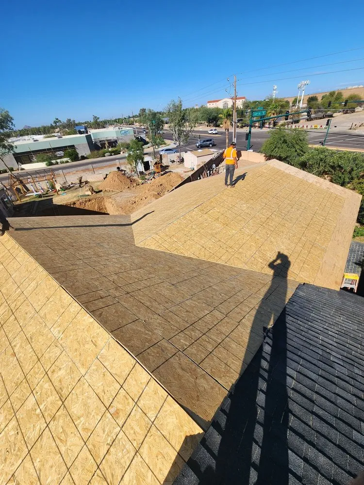 Slide of WM Contractors