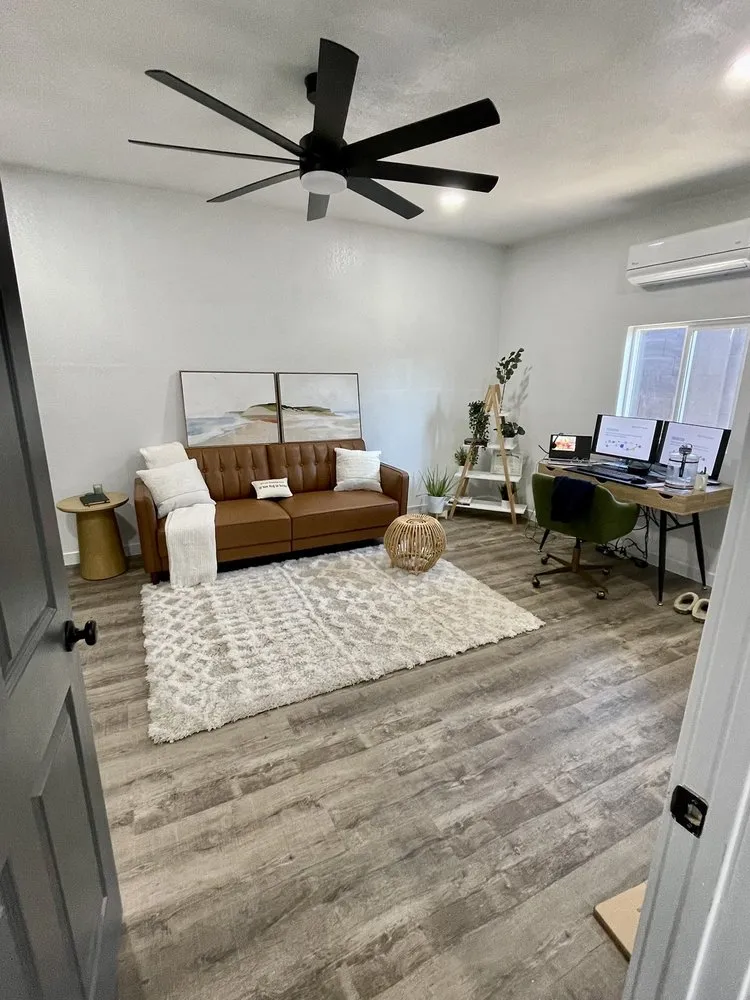 Slide of WM Contractors