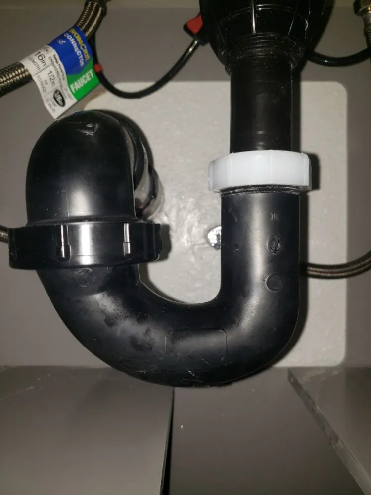 Slide of WM Electric & Plumbing Services