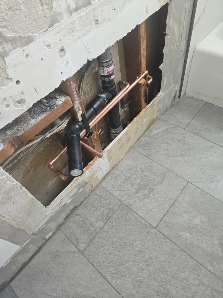 Slide of WM Plumbing Service