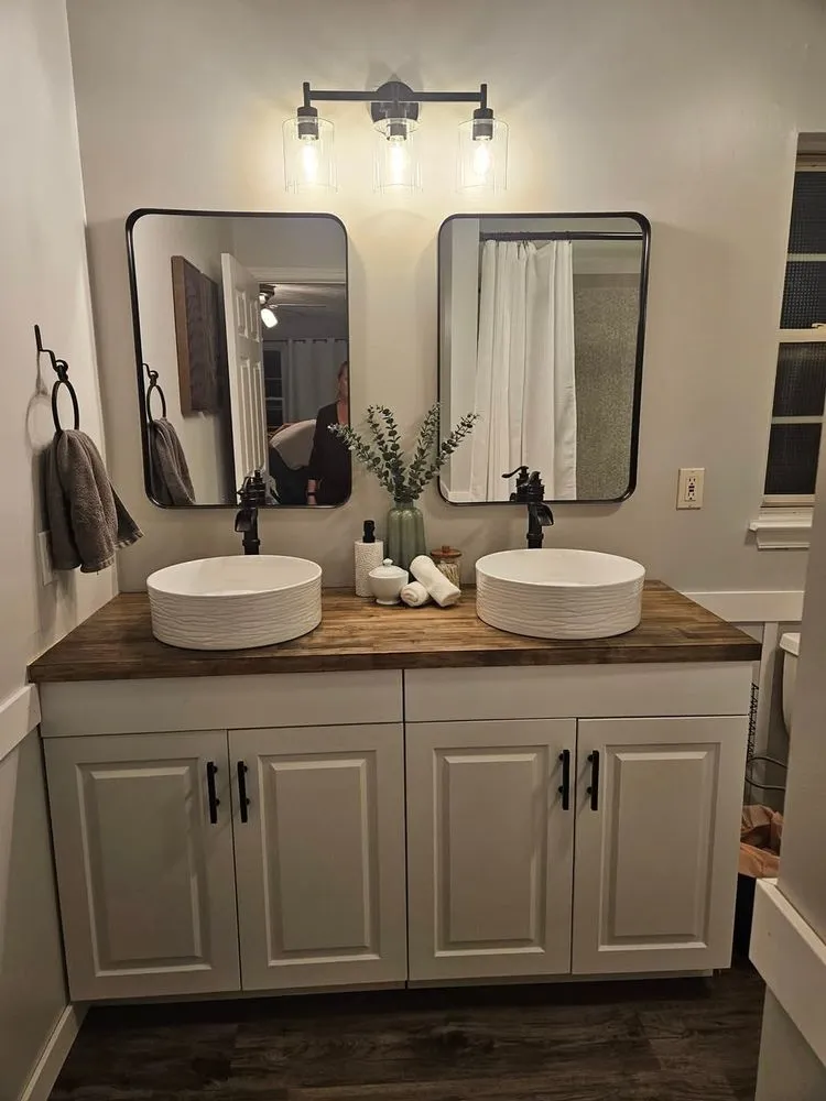 Slide of Wolfdaddy Home Contractors