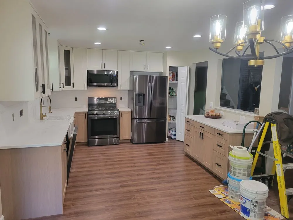 Slide of Wolfdaddy Home Contractors