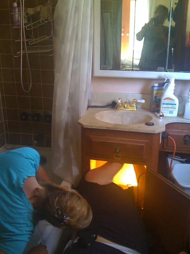 Slide of Women's Plumbing Repair