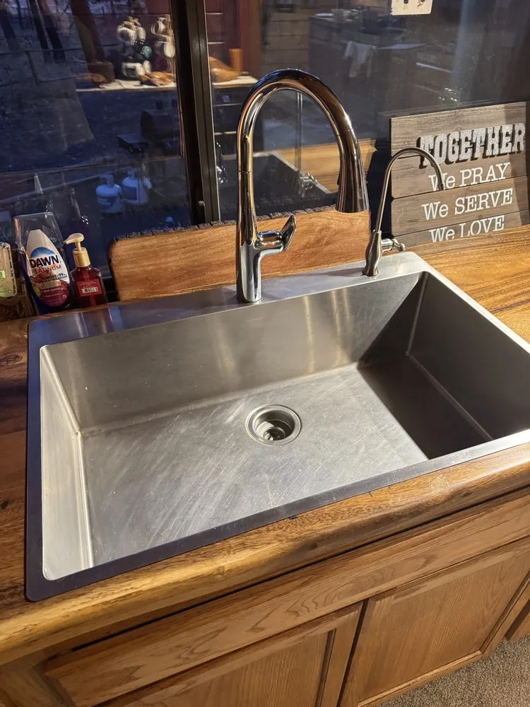 Emergency water heater service experts serving Lakeside, AZ - Wood Plumbing