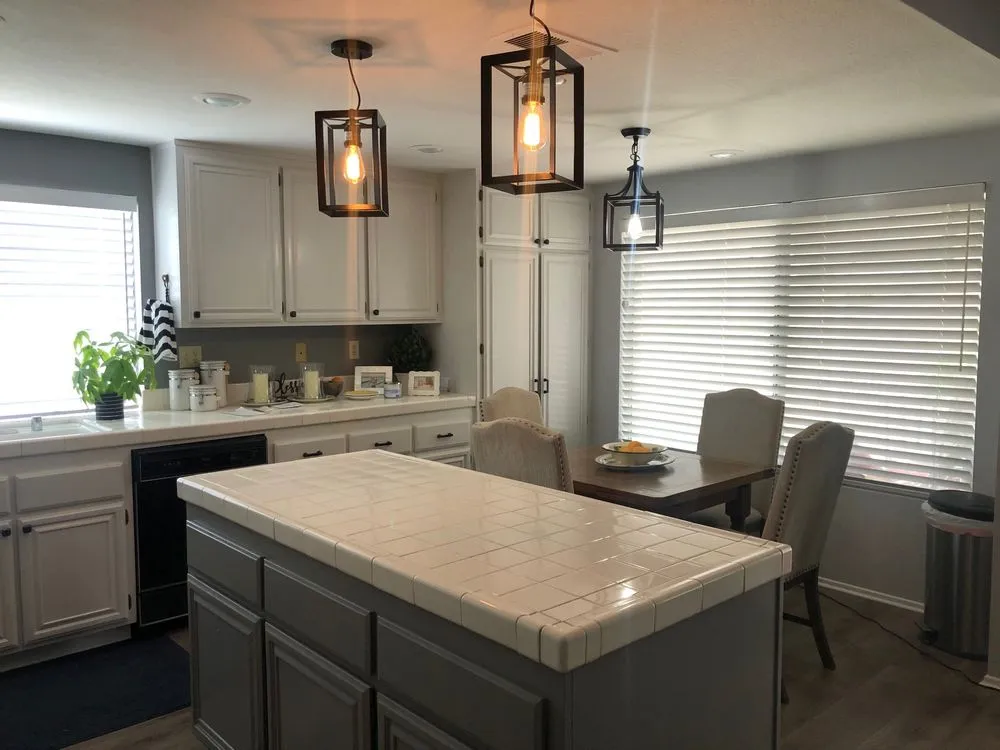 Slide of Wood Streets Handyman