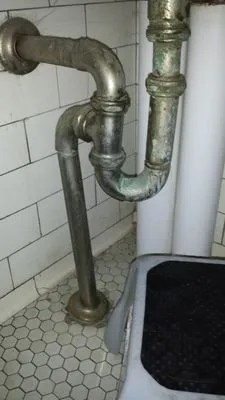 Woodwick Plumbing Logo