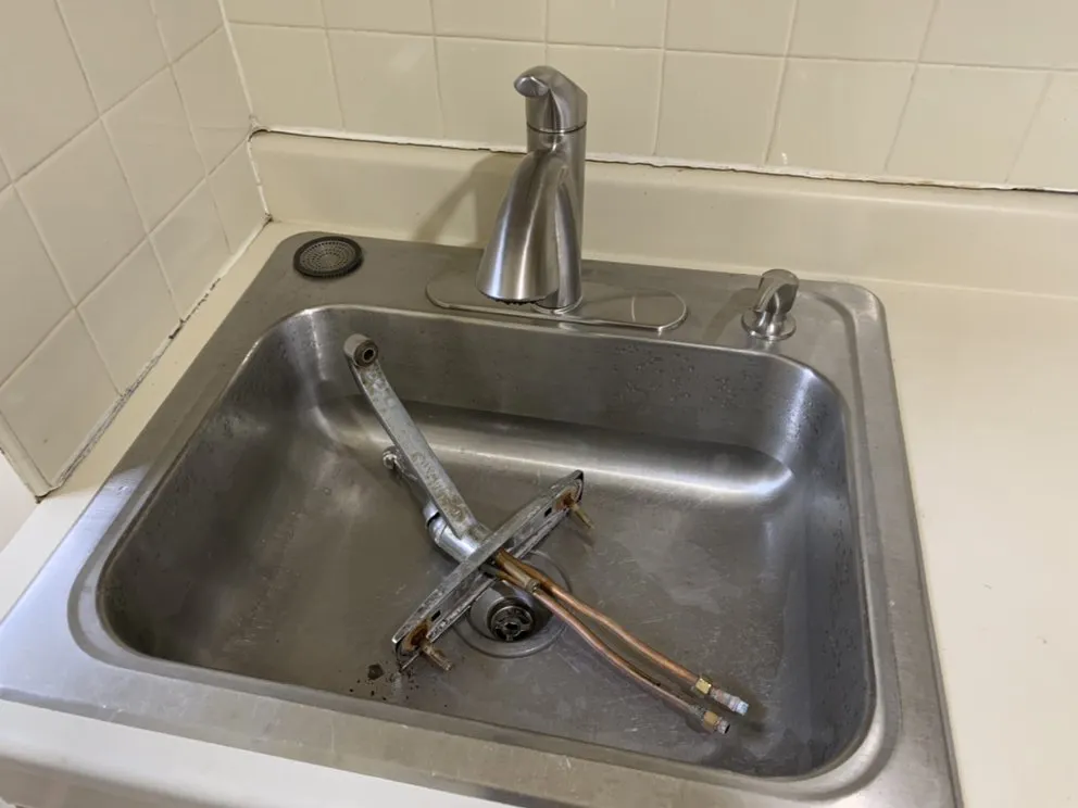 Professional drain cleaning experts serving Queens, NY - Woosh Pipe and Drain Company