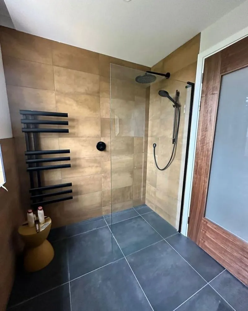 Slide of Wyandanch Plumbing & Drain Cleaning