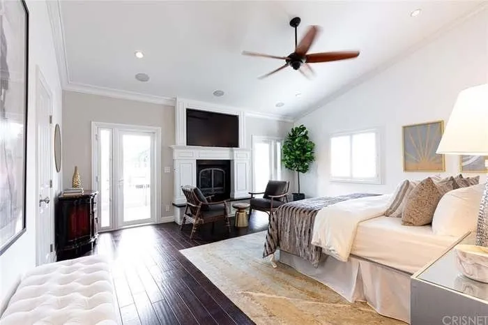 Slide of Wynn Builders