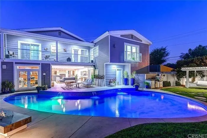 Slide of Wynn Builders