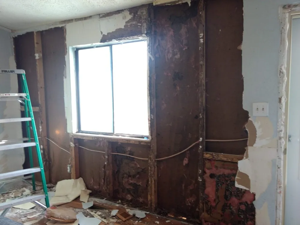 Slide of WynnTech Solutions