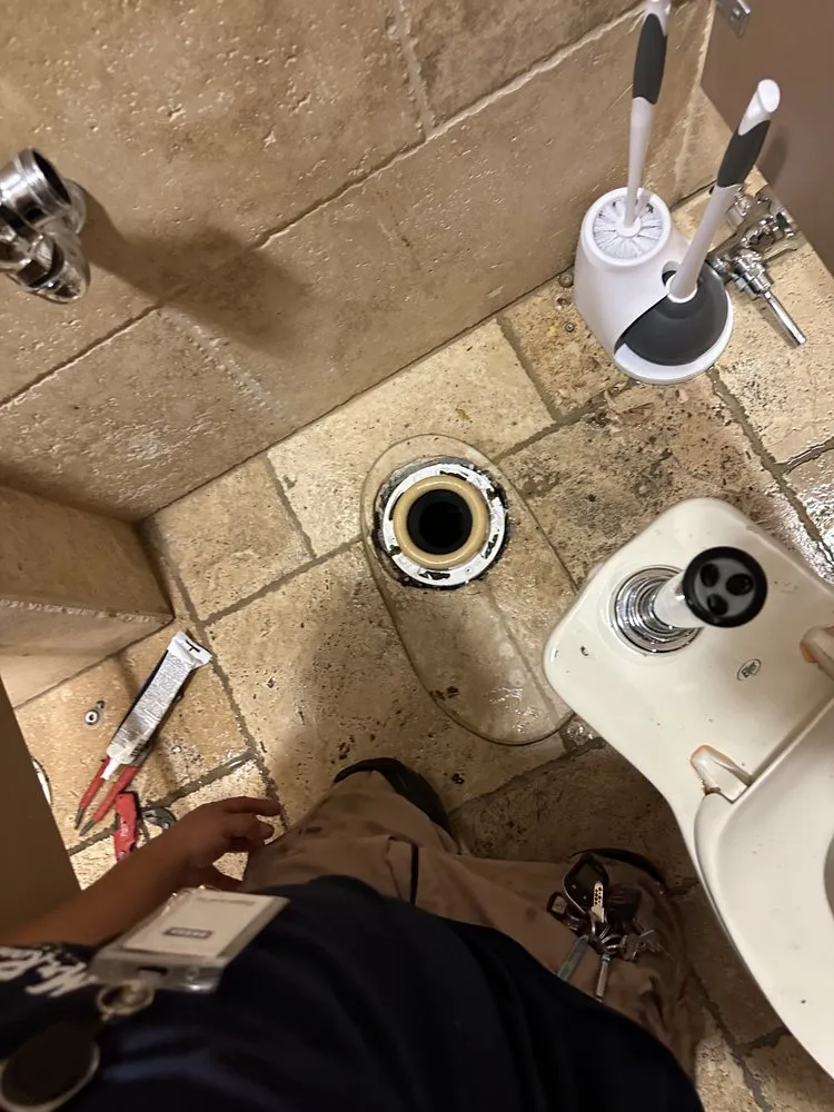 Slide of Xtreme Plumbing Pros