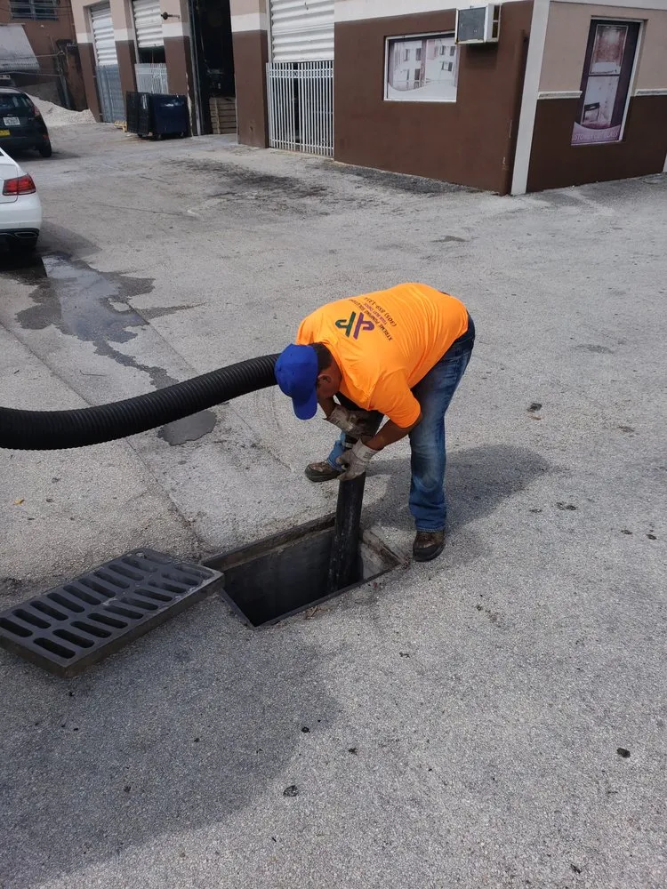 Slide of Xtreme Pumping Solutions