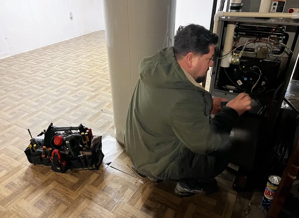 Slide of Xtreme Roofing