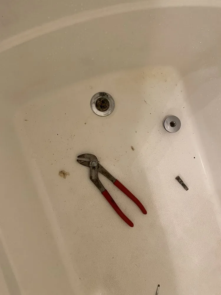 Slide of Yaad Pipes Plumbing