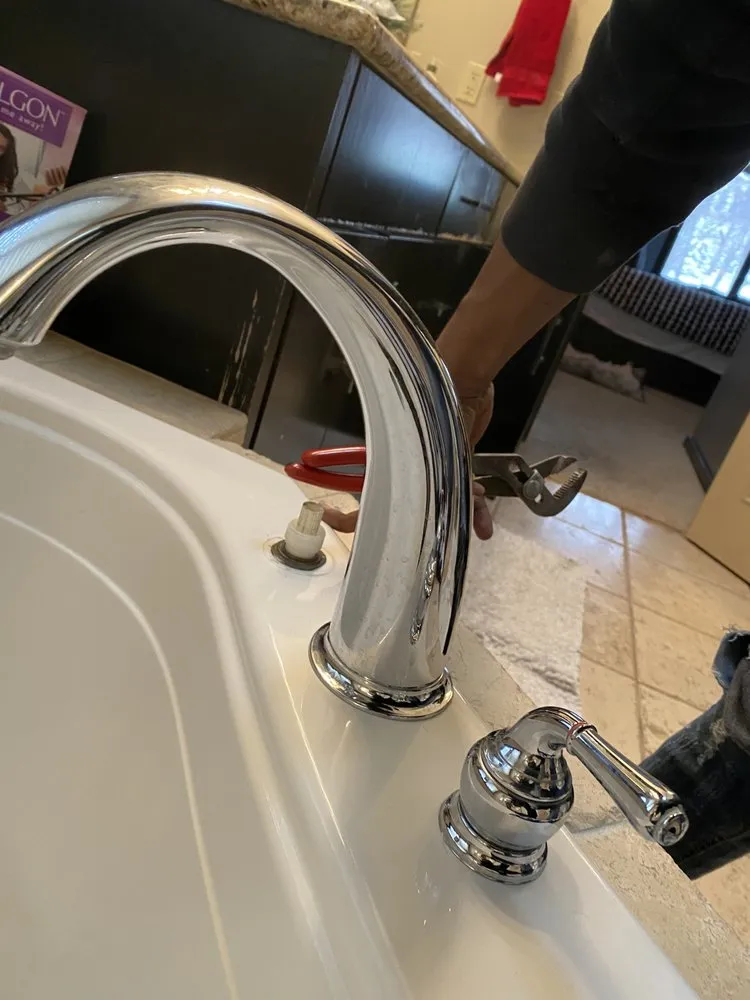 Slide of Yaad Pipes Plumbing