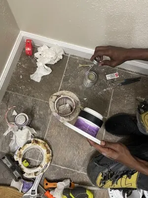 Yaad Pipes Plumbing Logo