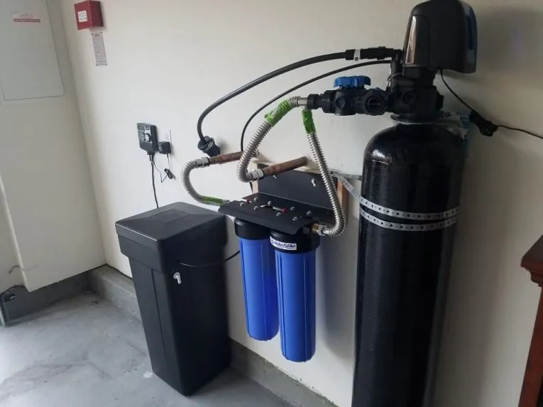 Emergency plumbing repair for homes in La Habra, CA by Yalvo Plumbing Service