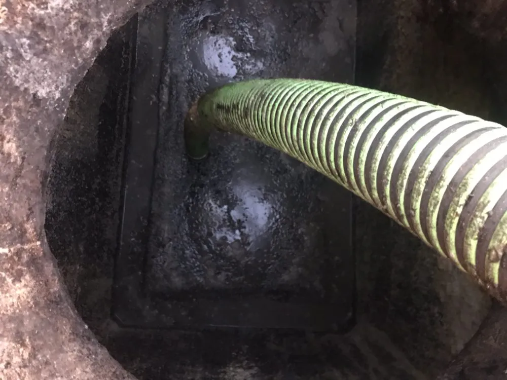 Top-rated emergency plumbing experts serving Miramar, FL - Yanez Express Septic Tank