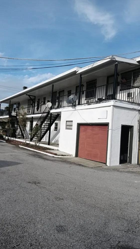 Slide of Y&D caro homes