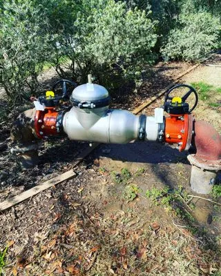 Yeh’s Plumbing & Backflow Logo