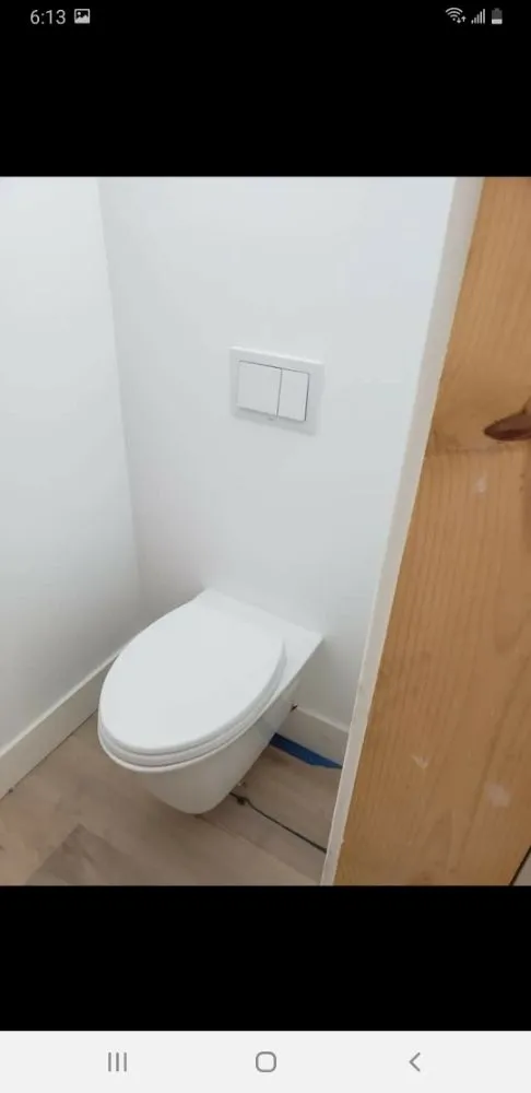 Slide of YELLOW BEE plumbing