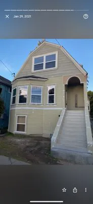 Yenners Construction And Plumbing Logo