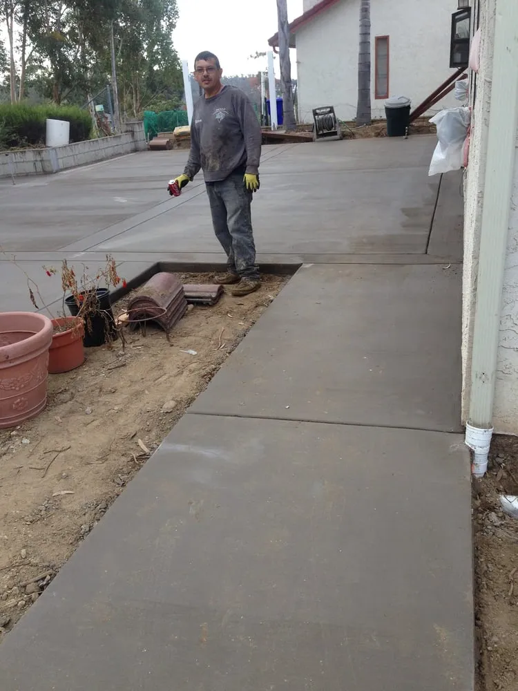 Slide of Yepez Concrete Pumping