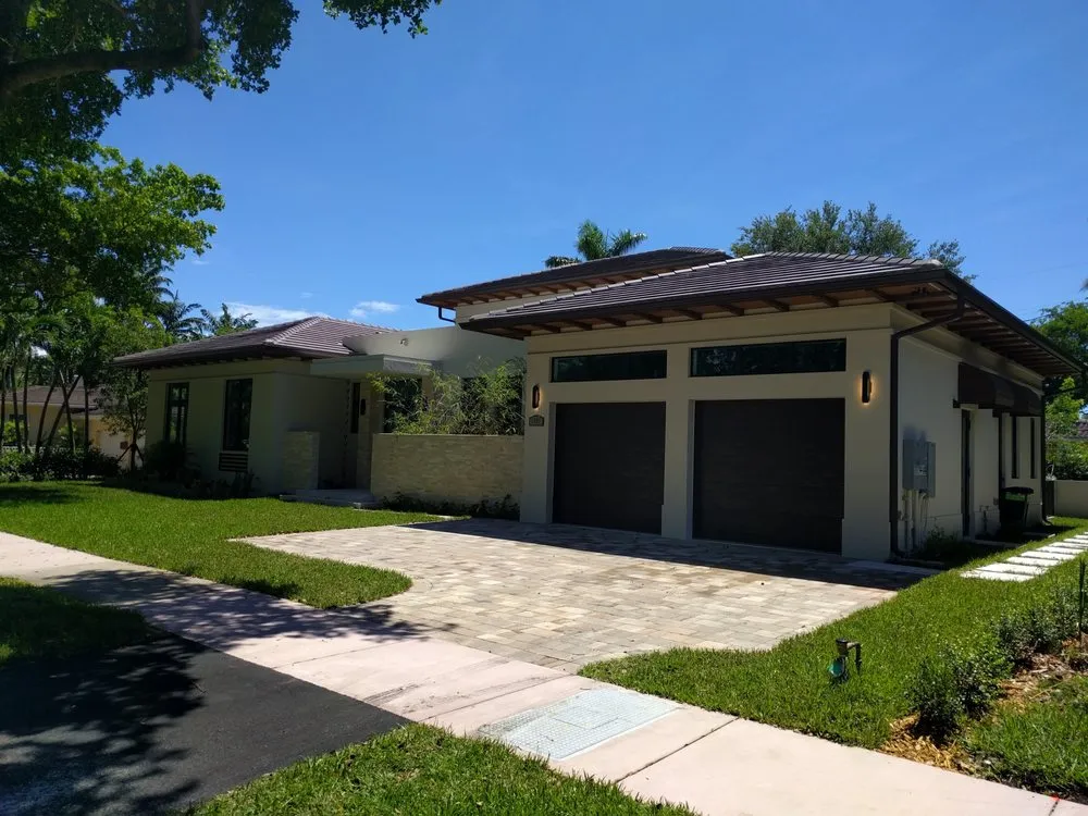 Slide of Yerbilla Services