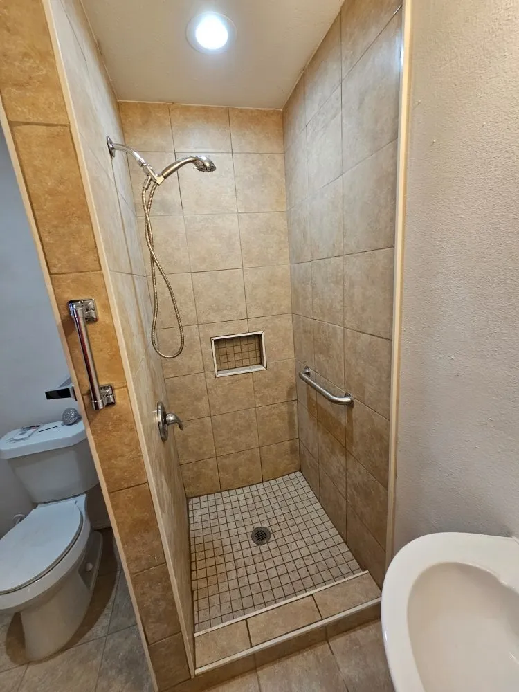 Slide of YJ Home Service