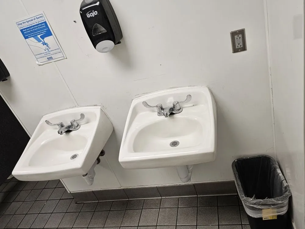 Slide of YJ Home Service