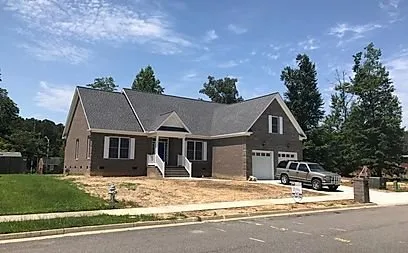 Affordable emergency plumbing service in Yorktown, VA - York Builders