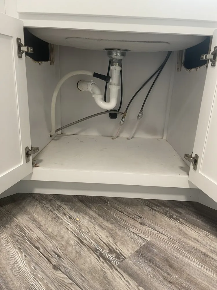 Top-rated water heater service experts serving Chickamauga, GA - Your Best Tool Plumbing service