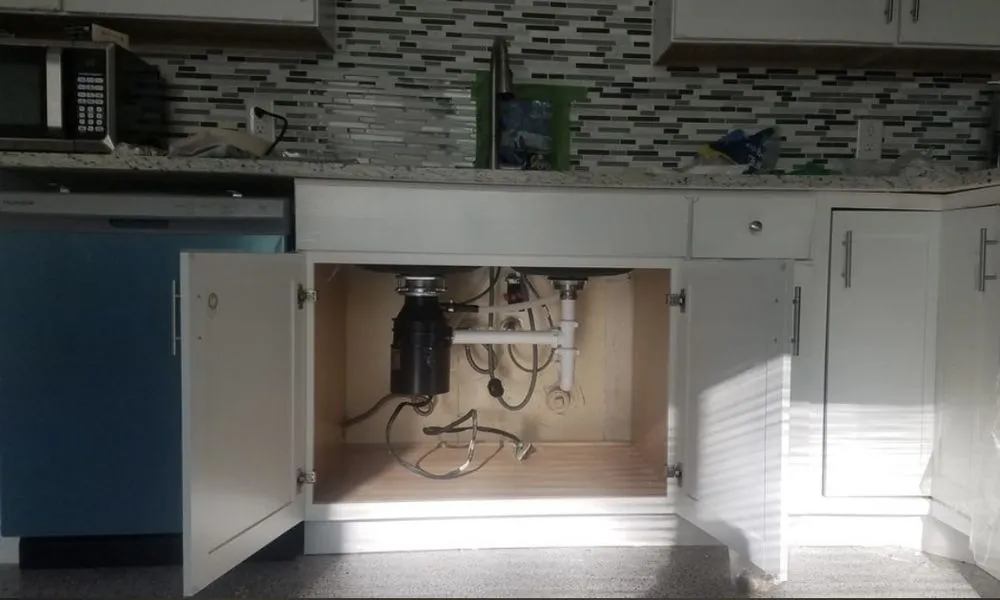 Affordable leak detection for homes in North Hollywood, CA by Your Local Plumber