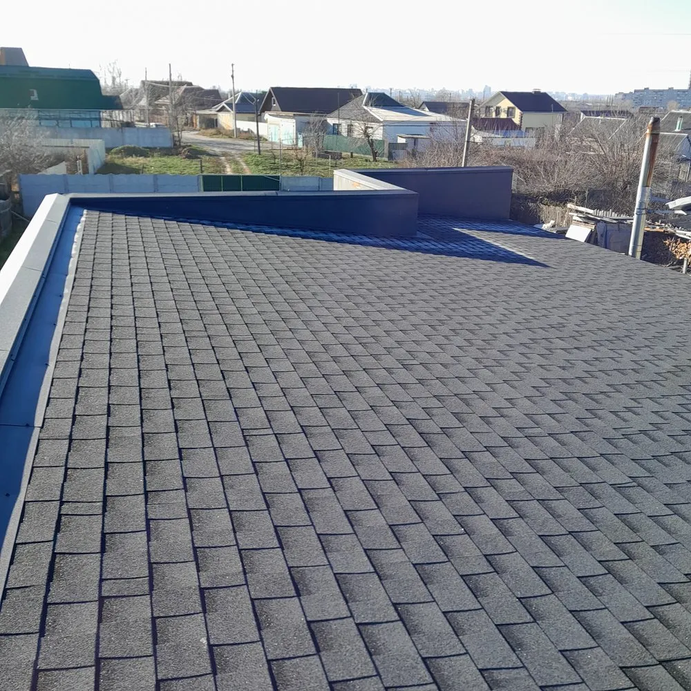 Slide of Yurii Handyman