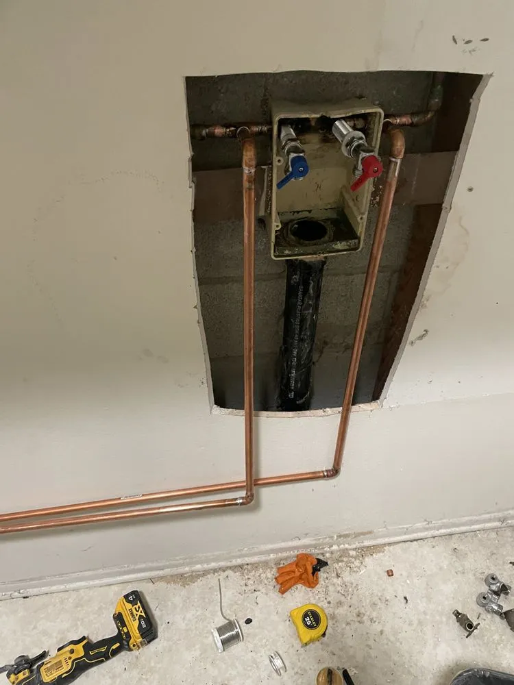 Expert drain cleaning in Los Angeles, CA by Yuri's Plumbing