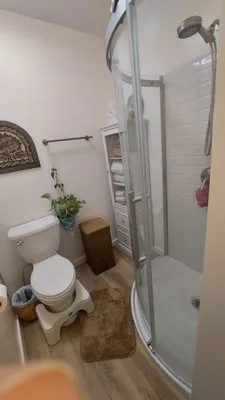 Zack's Remodeling Logo