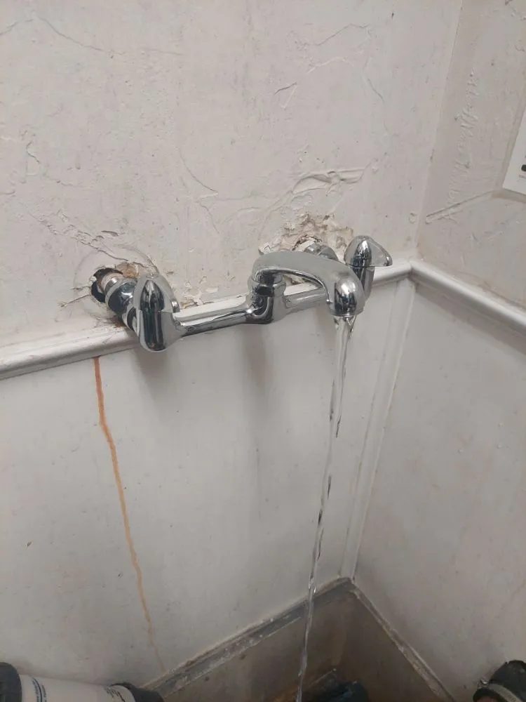 Slide of Zam Fam Plumbing