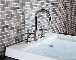 Slide of Zaragoza Plumbing Team