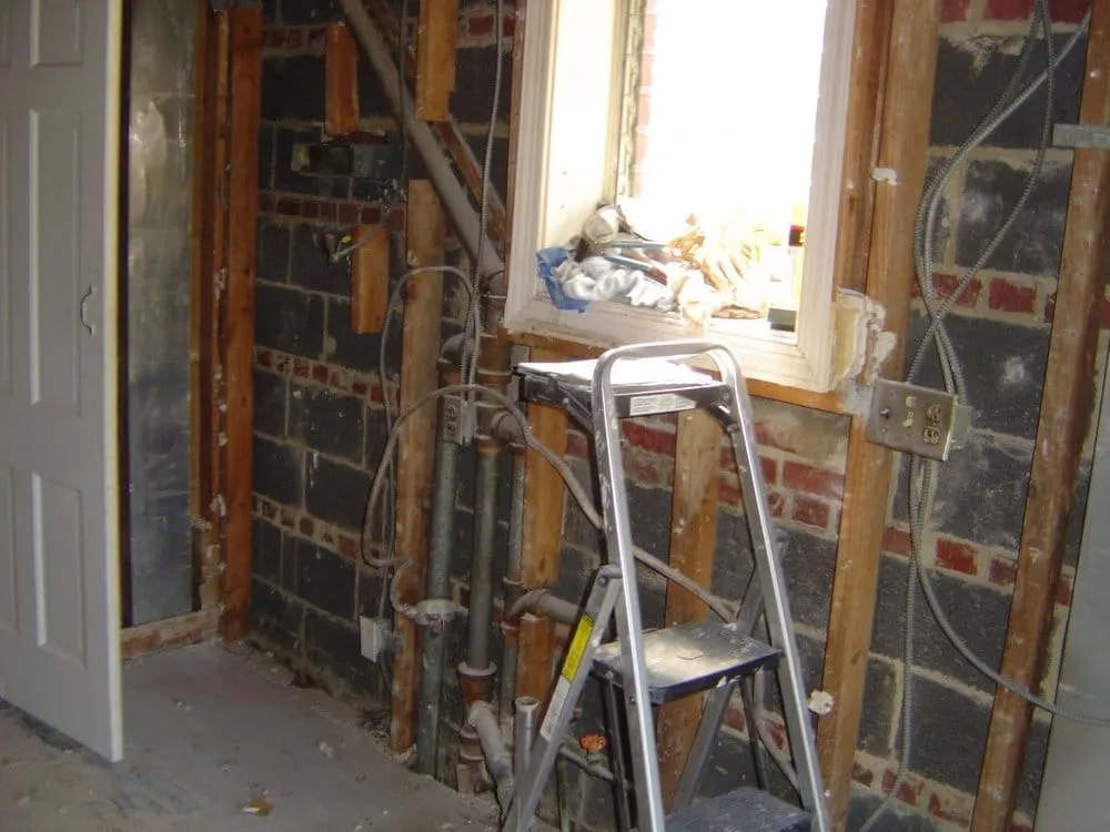 Slide of Zaragoza's Plumbing