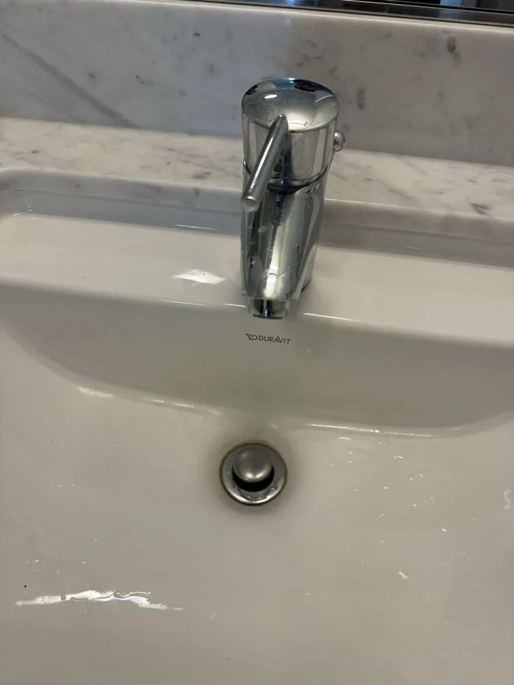 Slide of Zaya Plumbing Maintenance